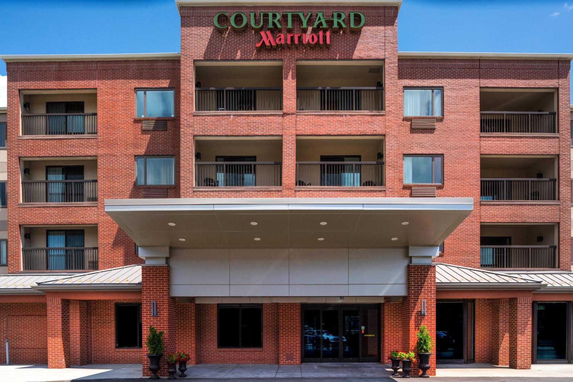 Courtyard Worcester Exteriér fotografie